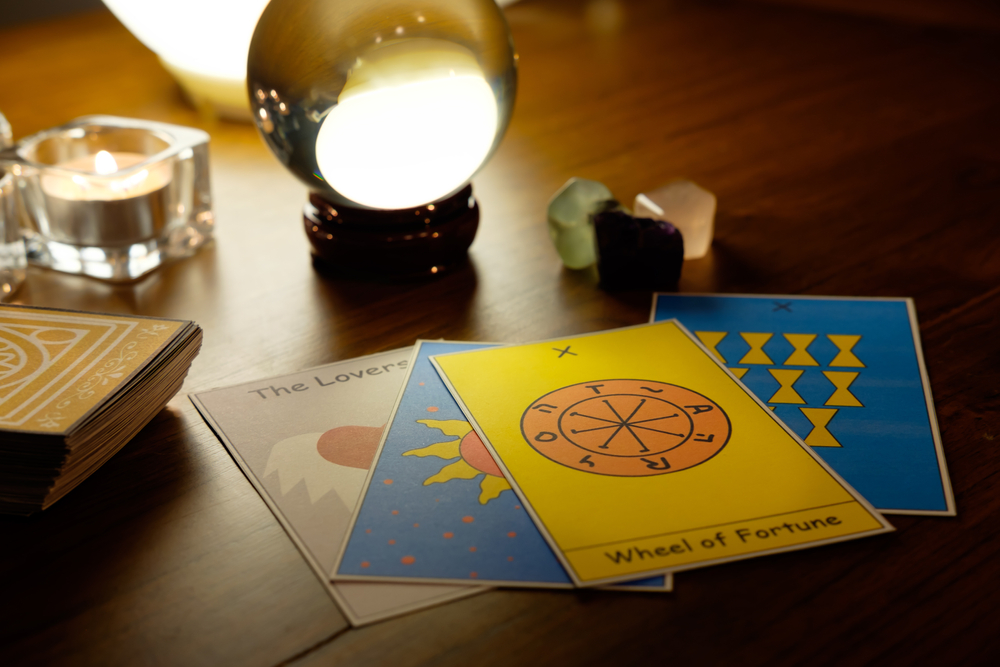 Best Tarot Card Reader Services in Chicago